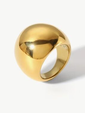 Elegante Oversized Stainless Steel Gold plated Dome Ring - Women Jewelry